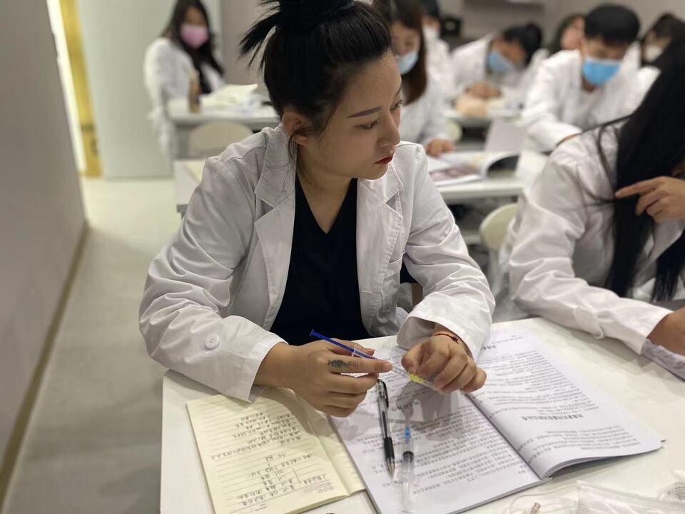 宿州微整培訓課程 在線咨詢學習，開啟專業醫美新篇章